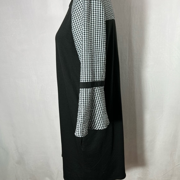 New Black and Checked Bell Sleeve Dress - Picture 3 of 9